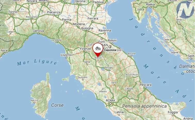 Prodej zemědělské usedlosti, Capolona,Itálie, 377 m2