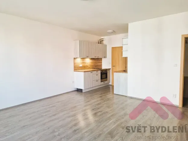 Pronájem bytu 2+kk, Praha - Čakovice, Tryskovická, 65 m2