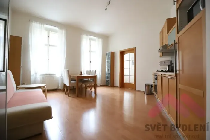 Pronájem bytu 2+kk, Praha - Nové Město, Koubkova, 53 m2