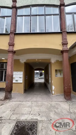 Pronájem bytu 1+kk, Praha, Husitská, 14 m2