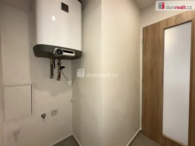 Pronájem bytu 1+kk, Břeclav, Bří. Mrštíků, 25 m2