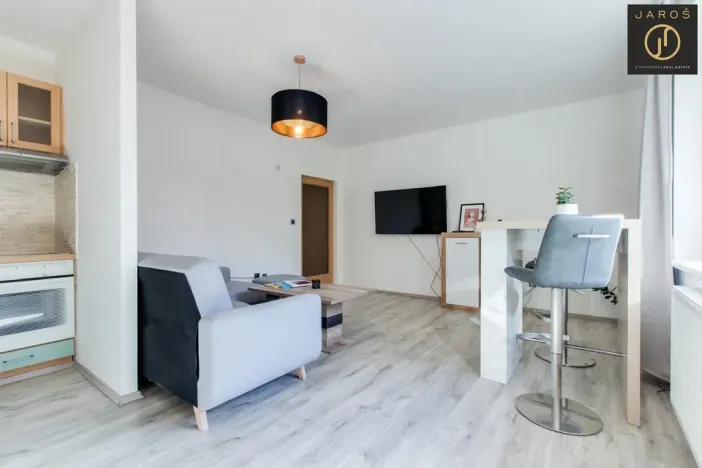 Pronájem bytu 2+kk, Praha - Libeň, Nad Rokoskou, 54 m2