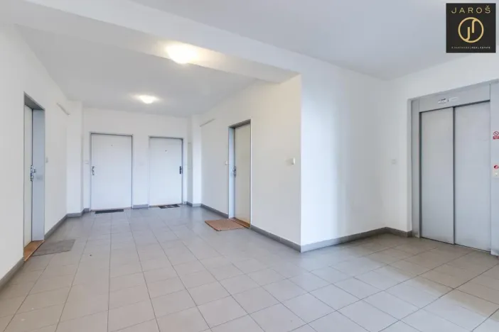 Pronájem bytu 2+kk, Praha - Libeň, Nad Rokoskou, 54 m2