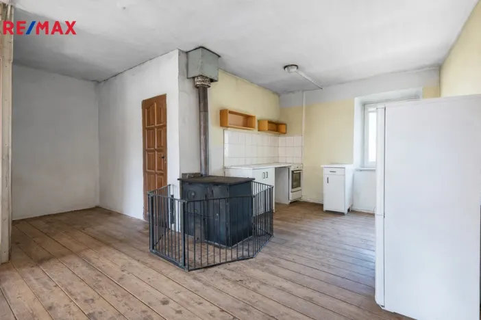 Prodej zemědělské usedlosti, Hluboké Dvory, 760 m2