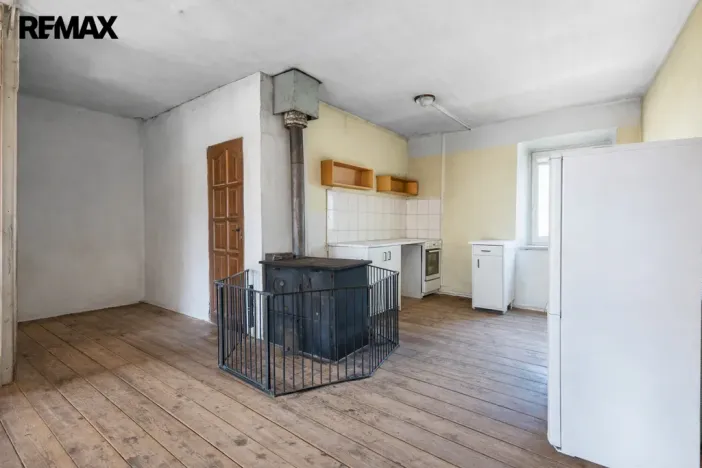 Prodej zemědělské usedlosti, Hluboké Dvory, 951 m2