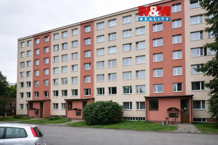 Pronájem bytu 1+kk, Pardubice - Polabiny, Bělehradská, 36 m2