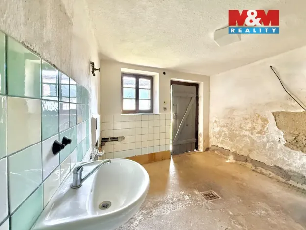 Prodej rodinného domu, Okřesaneč, 115 m2