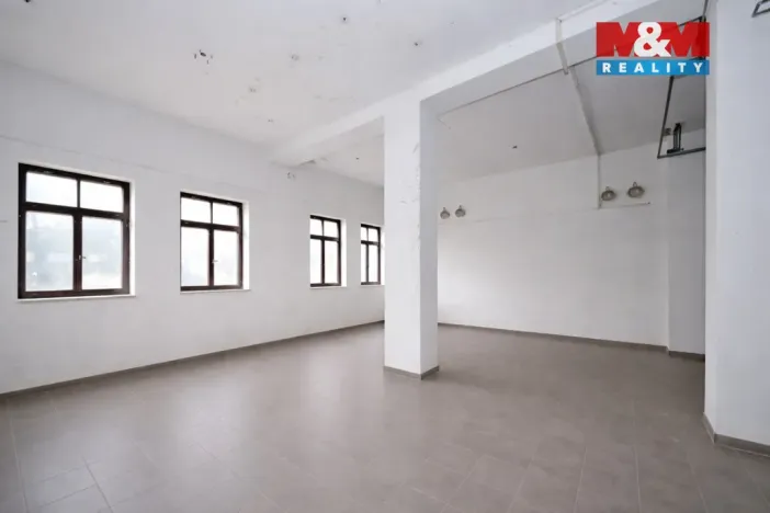 Prodej obchodního prostoru, Havlíčkův Brod, Žižkova, 690 m2