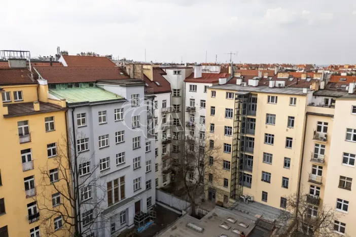 Prodej bytu 3+kk, Praha - Vinohrady, Laubova, 76 m2