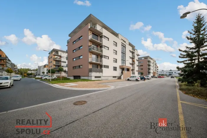 Prodej bytu 2+kk, Hradec Králové - Nový Hradec Králové, Antonína Petrofa, 54 m2