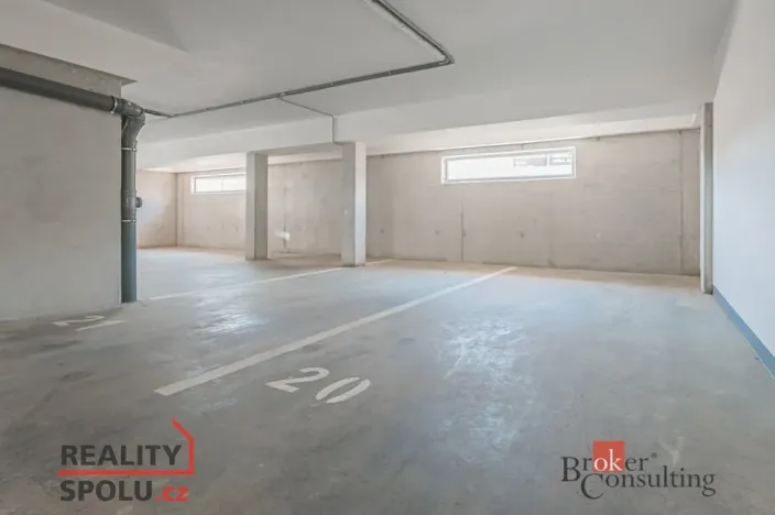 Prodej bytu 2+kk, Hradec Králové - Nový Hradec Králové, Antonína Petrofa, 54 m2