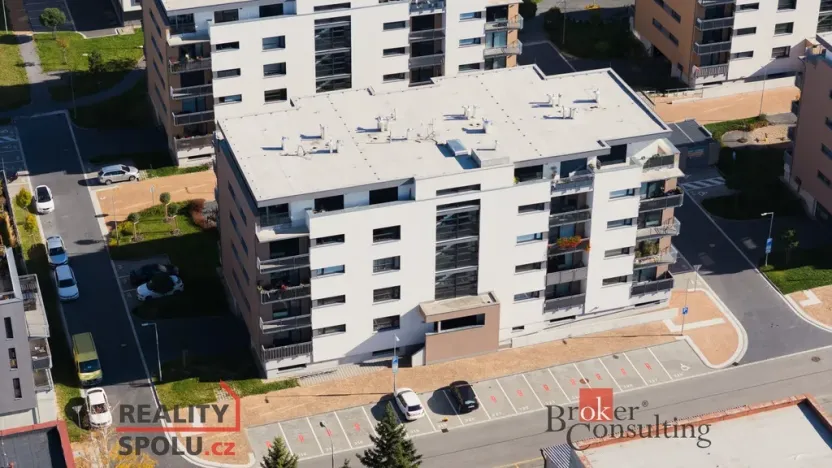 Prodej bytu 2+kk, Hradec Králové - Nový Hradec Králové, Antonína Petrofa, 54 m2