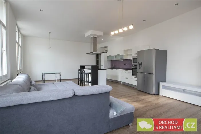 Pronájem bytu 3+kk, Praha, Dejvická, 106 m2