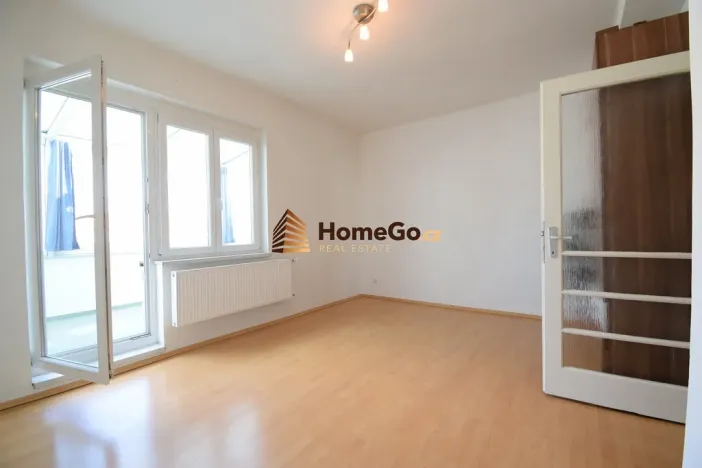 Pronájem bytu 1+kk, Praha - Nusle, Lounských, 49 m2