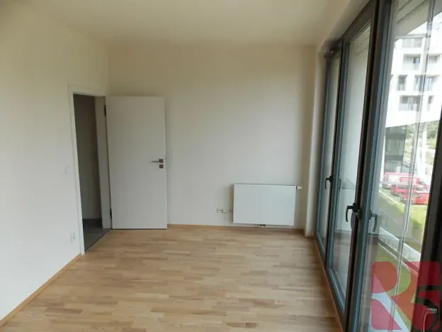 Pronájem bytu 3+kk, Praha - Karlín, U Mlýnského kanálu, 100 m2