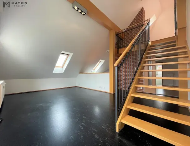 Pronájem bytu 4+kk, Praha - Kobylisy, Zdibská, 127 m2