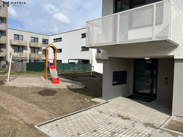 Pronájem bytu 2+kk, Pardubice, Nová Tesla, 47 m2
