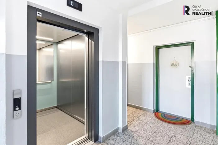 Prodej bytu 2+kk, Praha - Stodůlky, Mezi školami, 46 m2