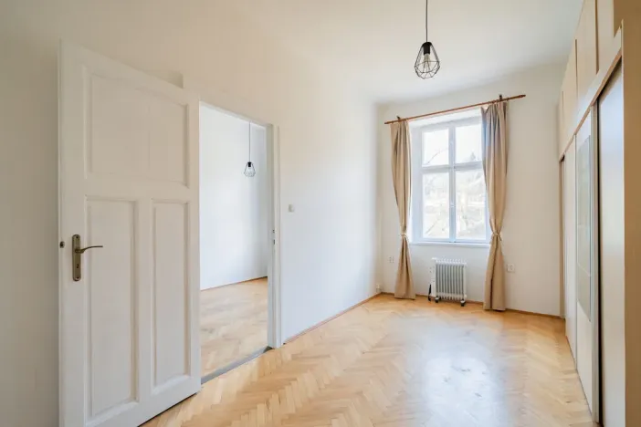 Pronájem bytu 2+kk, Praha - Smíchov, Holečkova, 39 m2