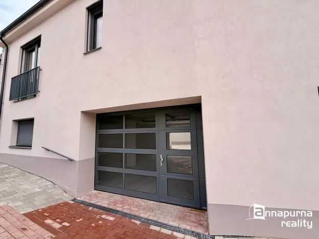 Pronájem bytu 2+kk, Ivančice, Jana Fibicha, 43 m2