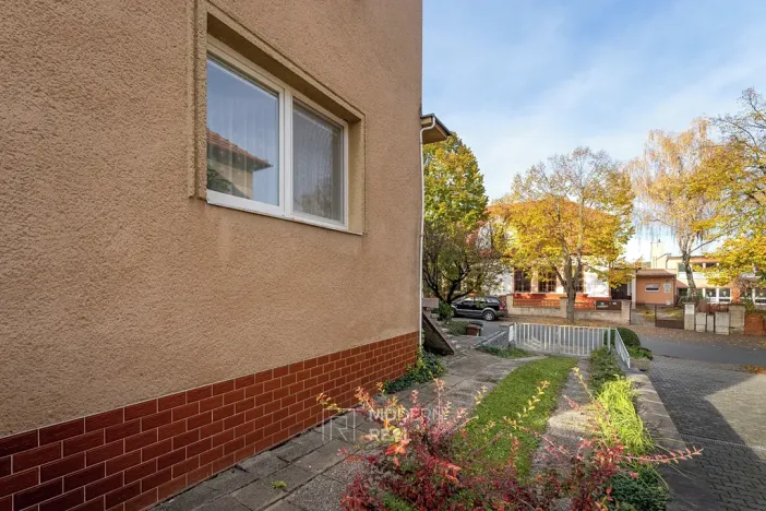 Prodej rodinného domu, Hustopeče, Komenského, 261 m2