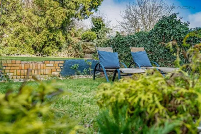 Pronájem rodinného domu, Praha - Kobylisy, Sedlecká, 200 m2