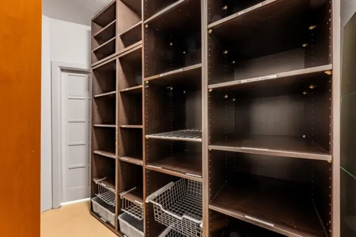 Pronájem rodinného domu, Praha - Kobylisy, Sedlecká, 200 m2