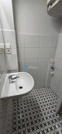 Pronájem bytu 2+1, Praha - Břevnov, Kolátorova, 59 m2