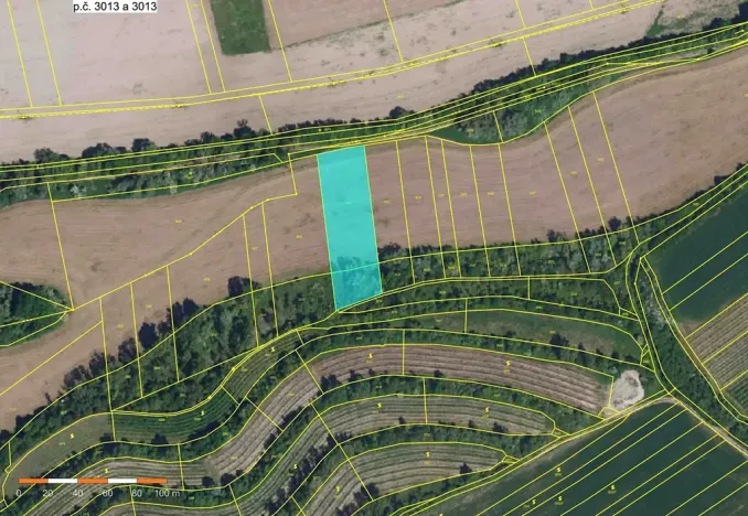 Prodej podílu pole, Milovice, 1324 m2