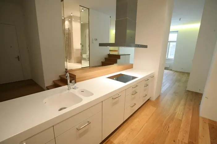 Pronájem bytu 3+kk, Praha - Vinohrady, Laubova, 98 m2