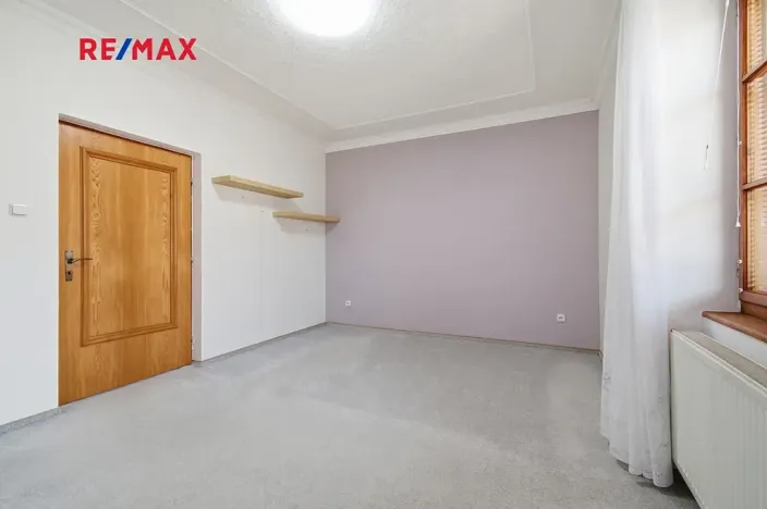 Prodej rodinného domu, Břasy, 298 m2