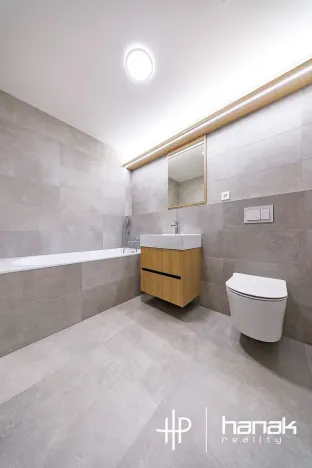 Pronájem bytu 2+kk, Olomouc, Loudova, 55 m2