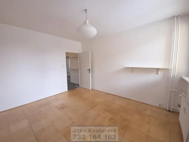 Prodej bytu 3+1, Opava - Kateřinky, Holasická, 76 m2