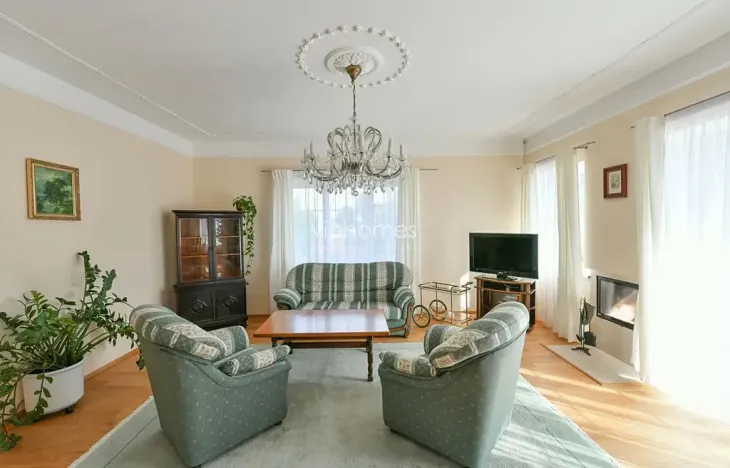 Pronájem vily, Praha - Suchdol, Havraní, 220 m2