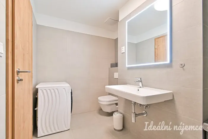 Pronájem bytu 2+kk, Slavkov u Brna, Slovanská, 67 m2