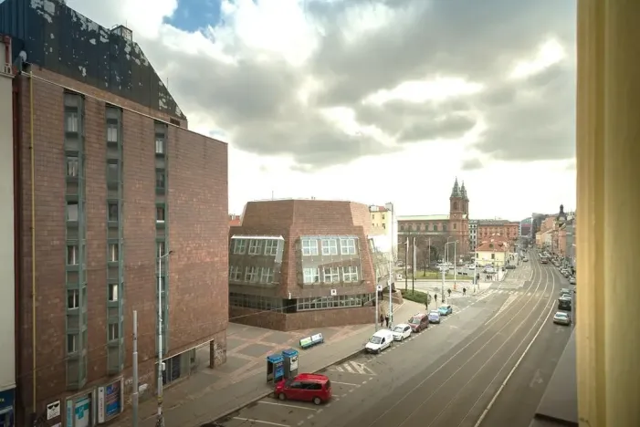 Pronájem bytu 1+kk, Praha, Viktora Huga, 38 m2