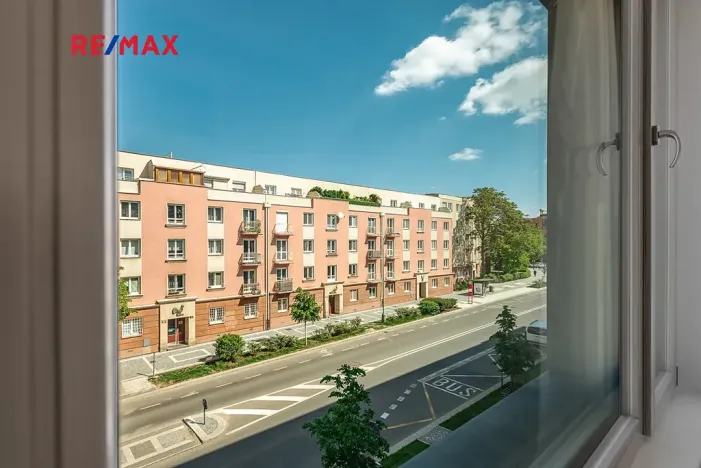 Pronájem bytu 1+kk, Praha - Žižkov, Malešická, 36 m2