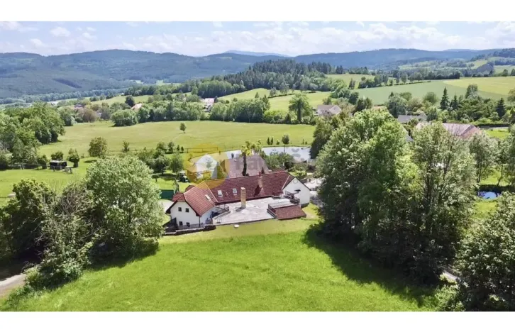 Prodej rodinného domu, Dřešín - Hořejšice, 510 m2