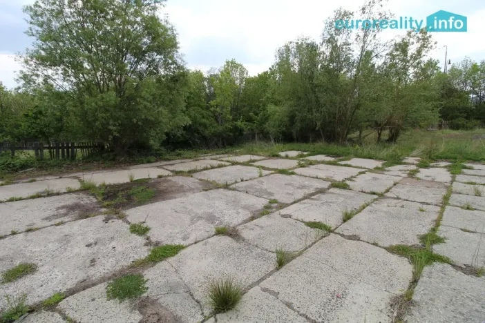 Prodej výrobních prostor, Dubí, Horská, 1000 m2