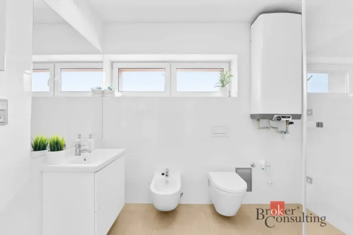 Prodej bytu 2+1, Žacléř, Rýchorské náměstí, 49 m2