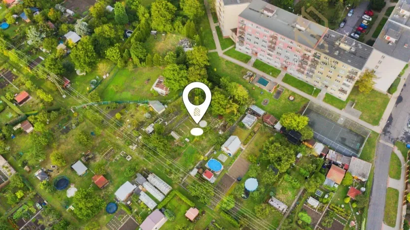 Prodej zahrady, Louny, 684 m2