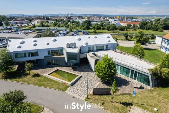 Pronájem kanceláře, Staré Město, Zerzavice, 51 m2