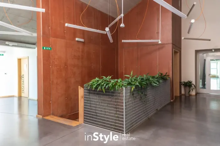 Pronájem kanceláře, Staré Město, Zerzavice, 51 m2