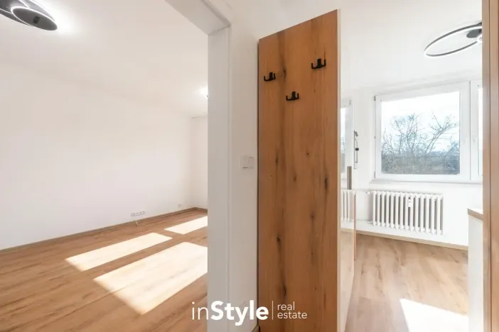 Pronájem bytu 1+1, Uherské Hradiště, Štěpnická, 38 m2