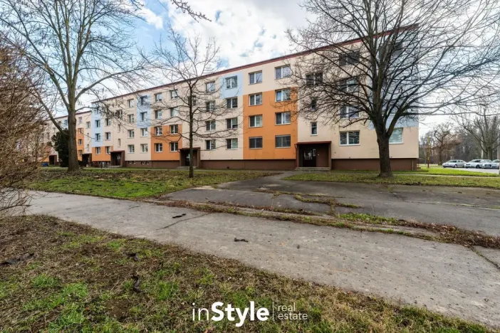 Pronájem bytu 1+1, Uherské Hradiště, Štěpnická, 38 m2