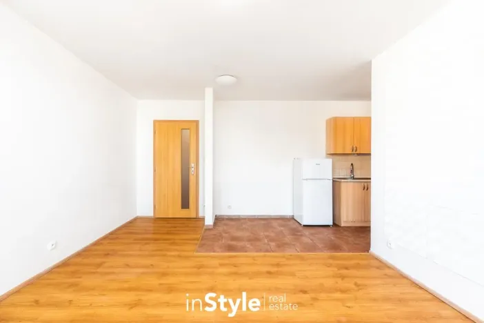 Pronájem bytu 2+kk, Bzenec, náměstí Svobody, 50 m2