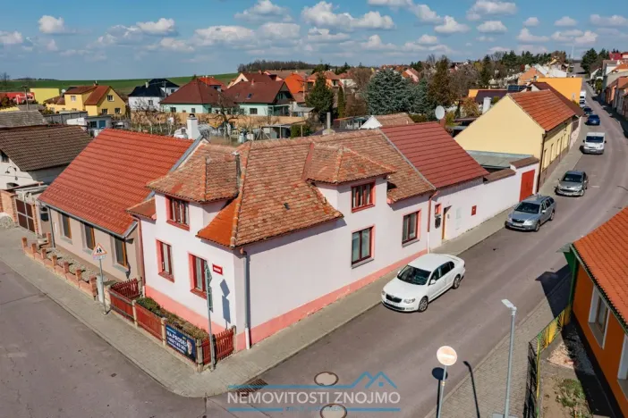 Prodej rodinného domu, Kuchařovice, Na Výhon, 117 m2