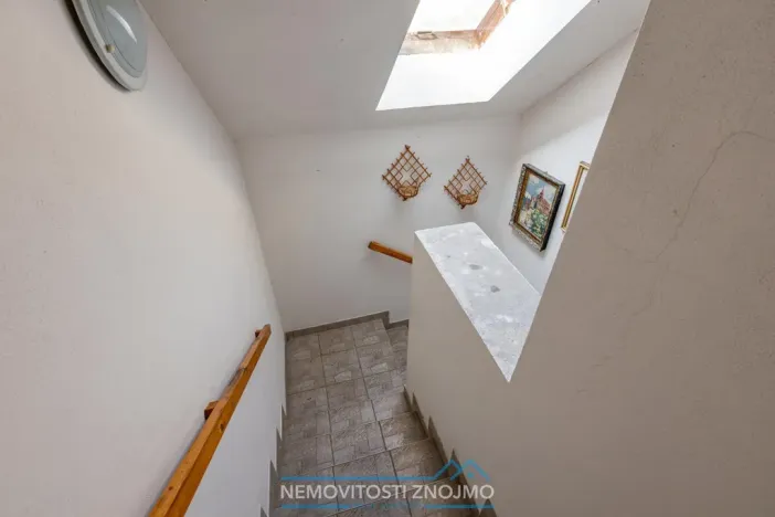 Prodej rodinného domu, Kuchařovice, Na Výhon, 117 m2