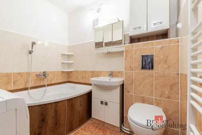 Pronájem bytu 2+kk, Kadov, 65 m2