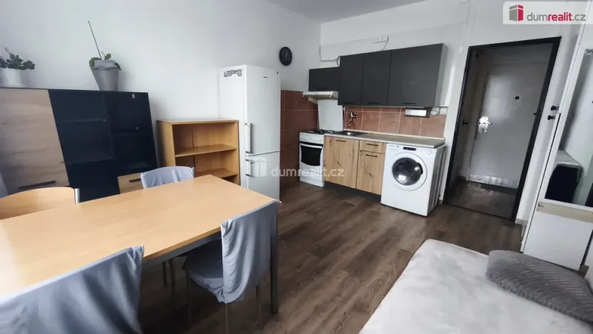 Pronájem bytu 2+kk, Nejdek, J. A. Gagarina, 37 m2